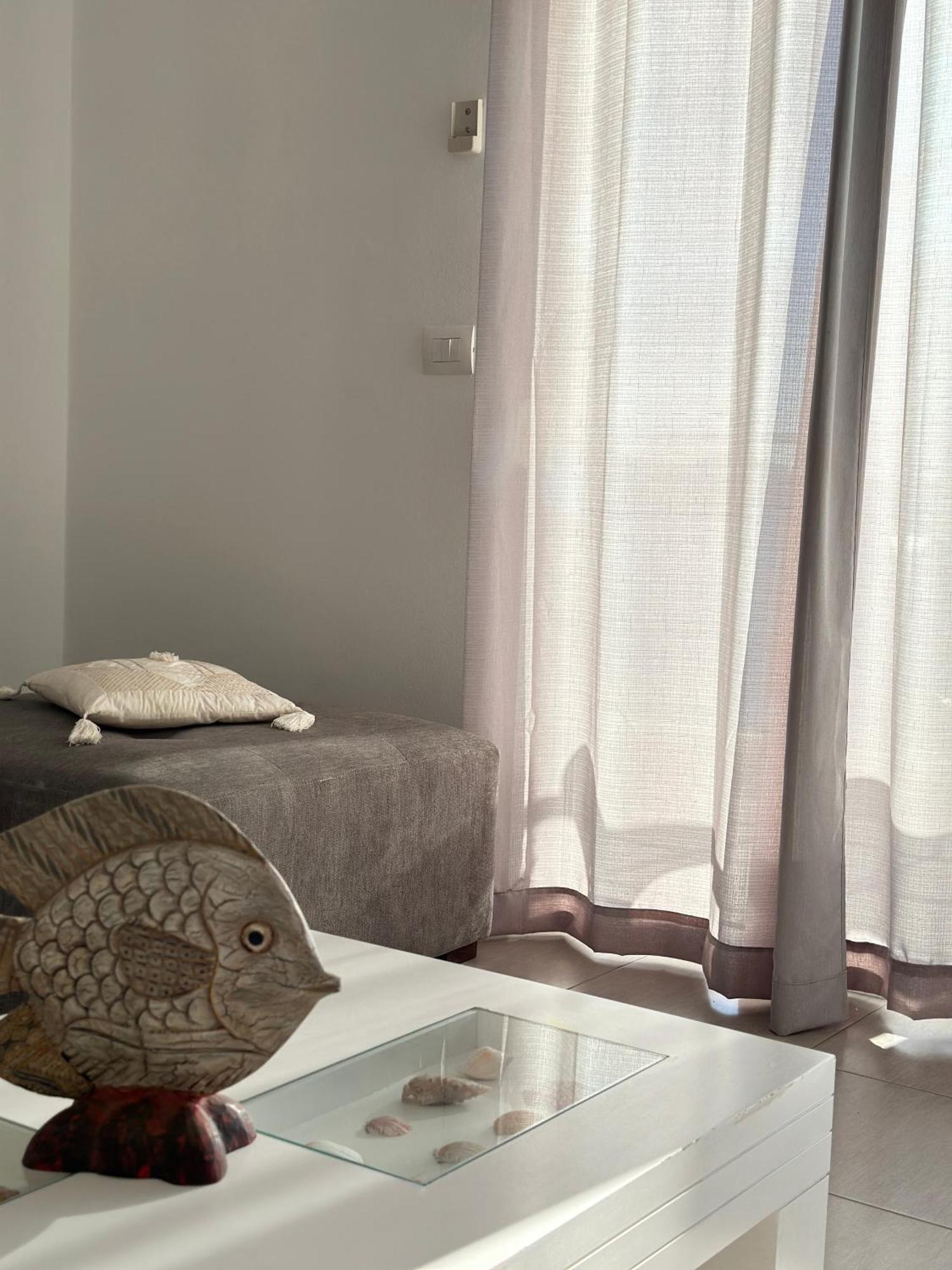 Bay View Apartment Σαράντα Εξωτερικό φωτογραφία