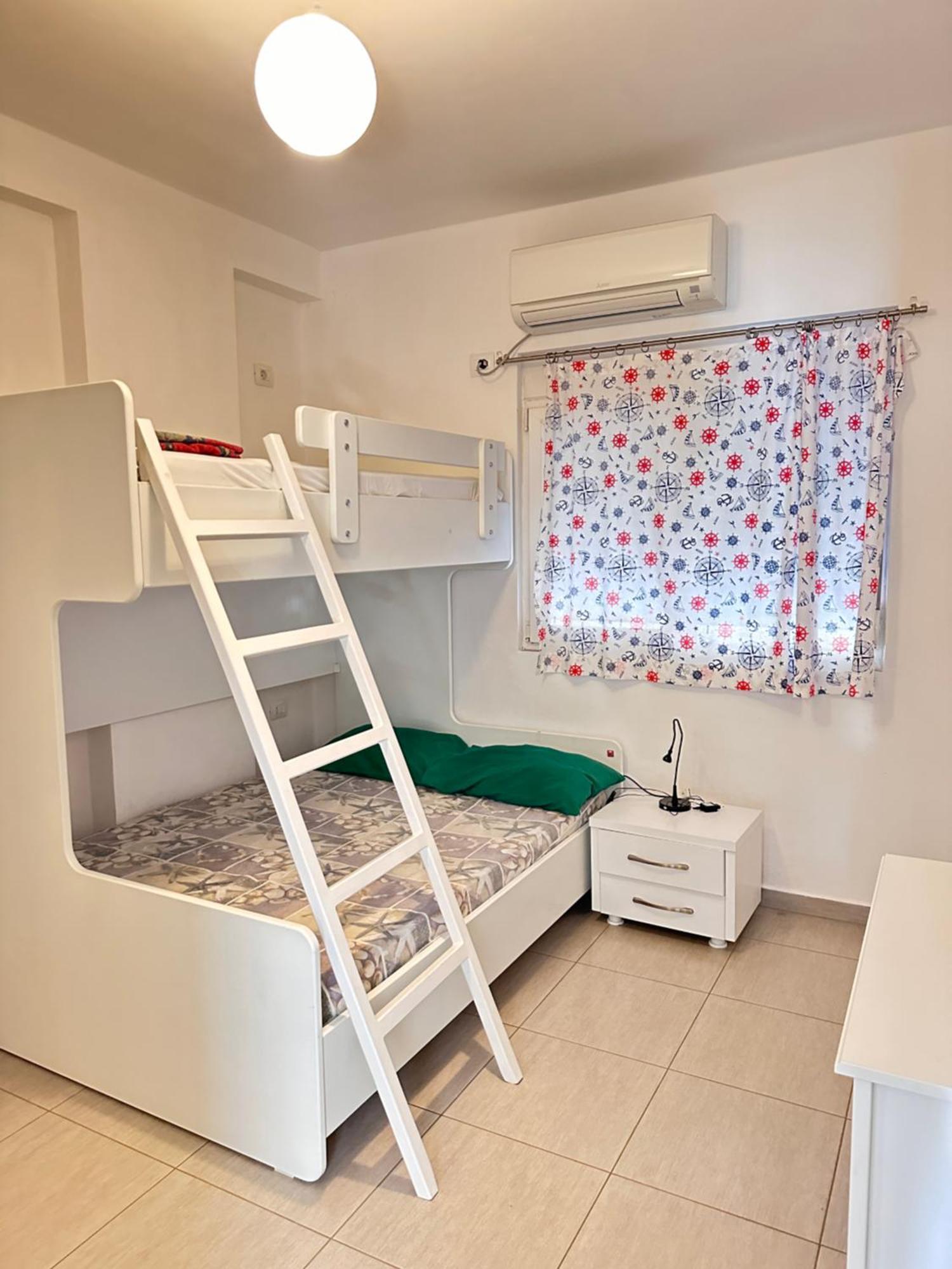 Bay View Apartment Σαράντα Εξωτερικό φωτογραφία
